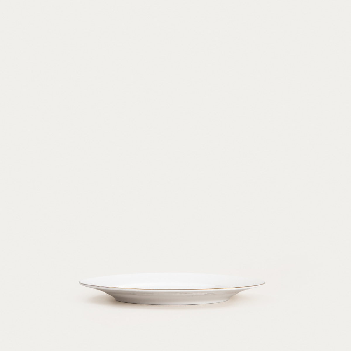 AUROO Dessert Plate with Gold Rim - 19 cm Porcelain