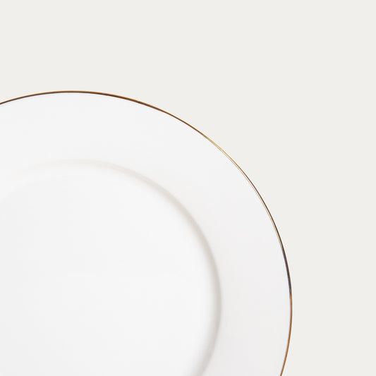 AUROO Dessert Plate with Gold Rim - 19 cm Porcelain