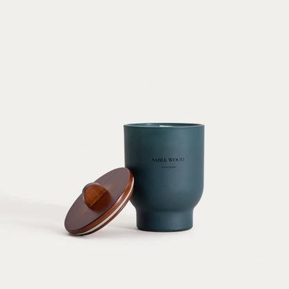 SABLE WOOD Secret Garden Scented Candle 400g