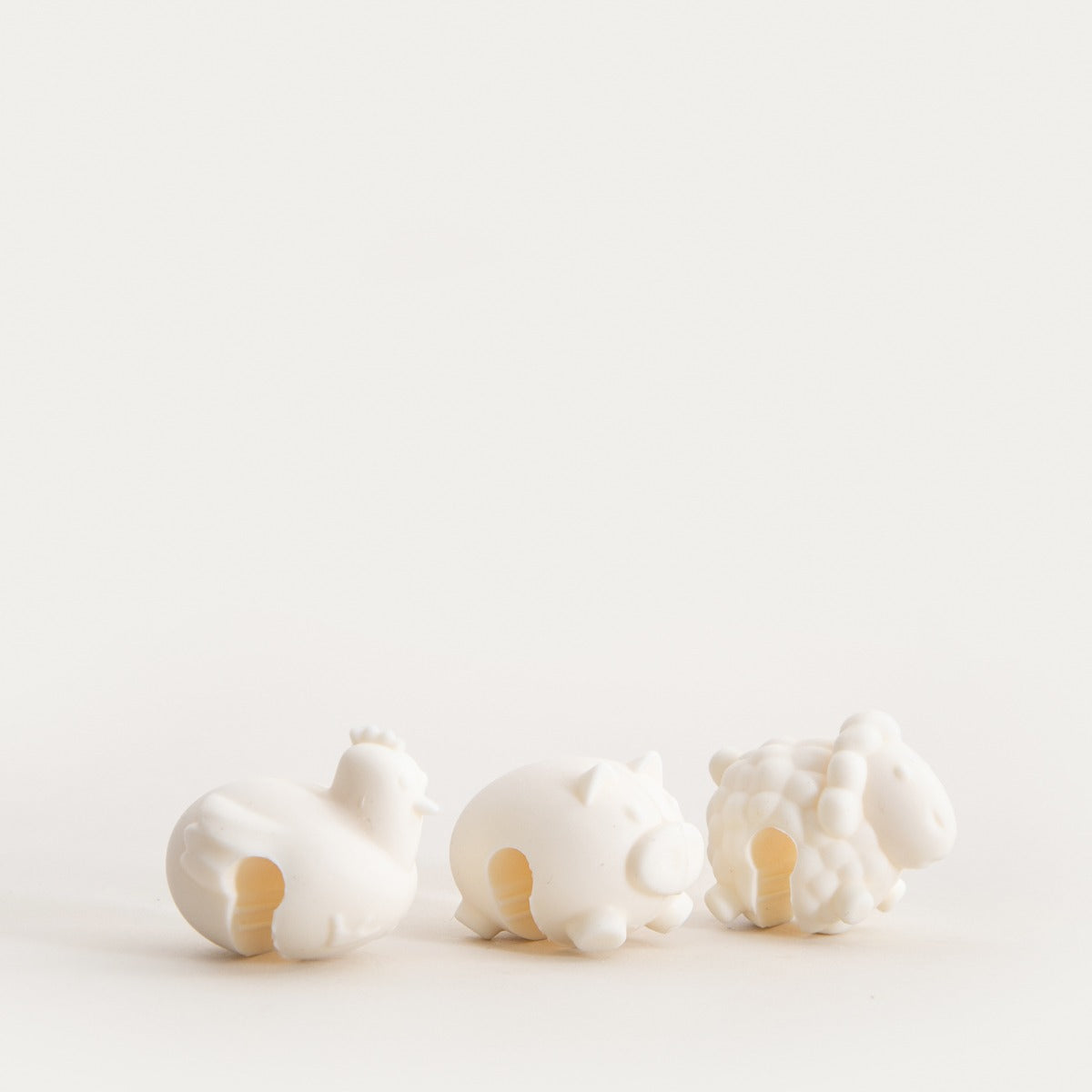 Set of pot stoppers Set of 3 Cream Silicone Pot Stoppers by MOLLIS