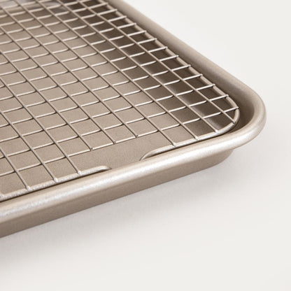 FEBE Baking Tray with Gold Grille 39x27 cm