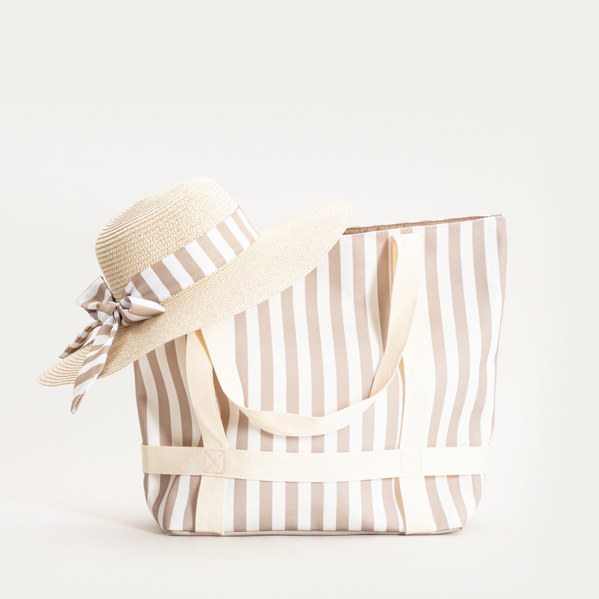 TAVI Beach Bag and Hat Set - Stylish Summer Accessories