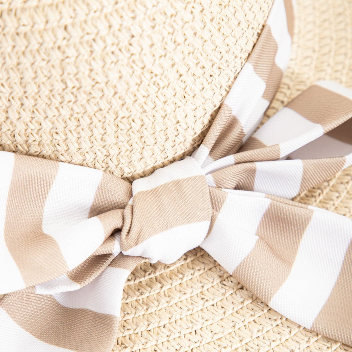 TAVI Beach Bag and Hat Set - Stylish Summer Accessories