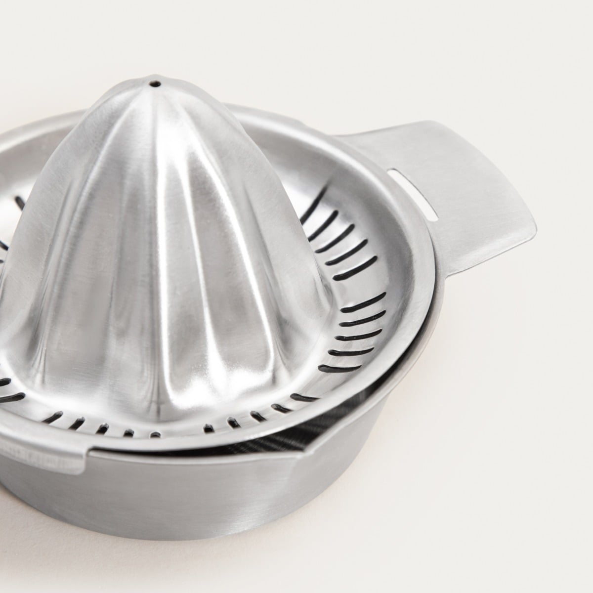 ONTARIO Citrus Squeezer for Fresh Lemon and Lime Juice