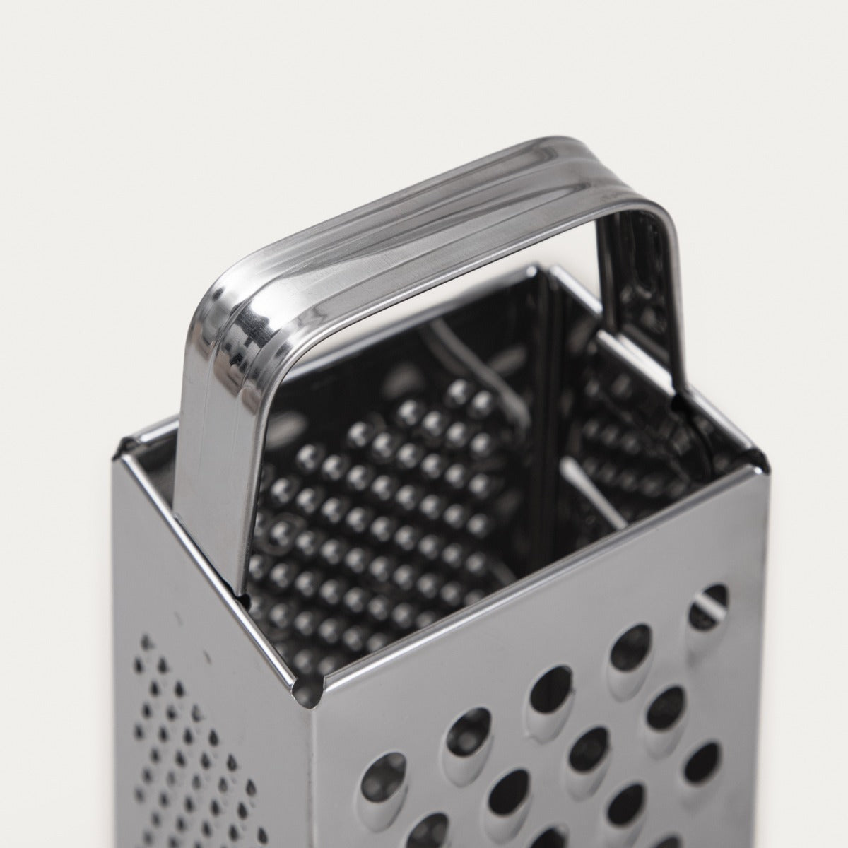 ONTARIO Classic Stainless Steel Grater with 4 Surfaces