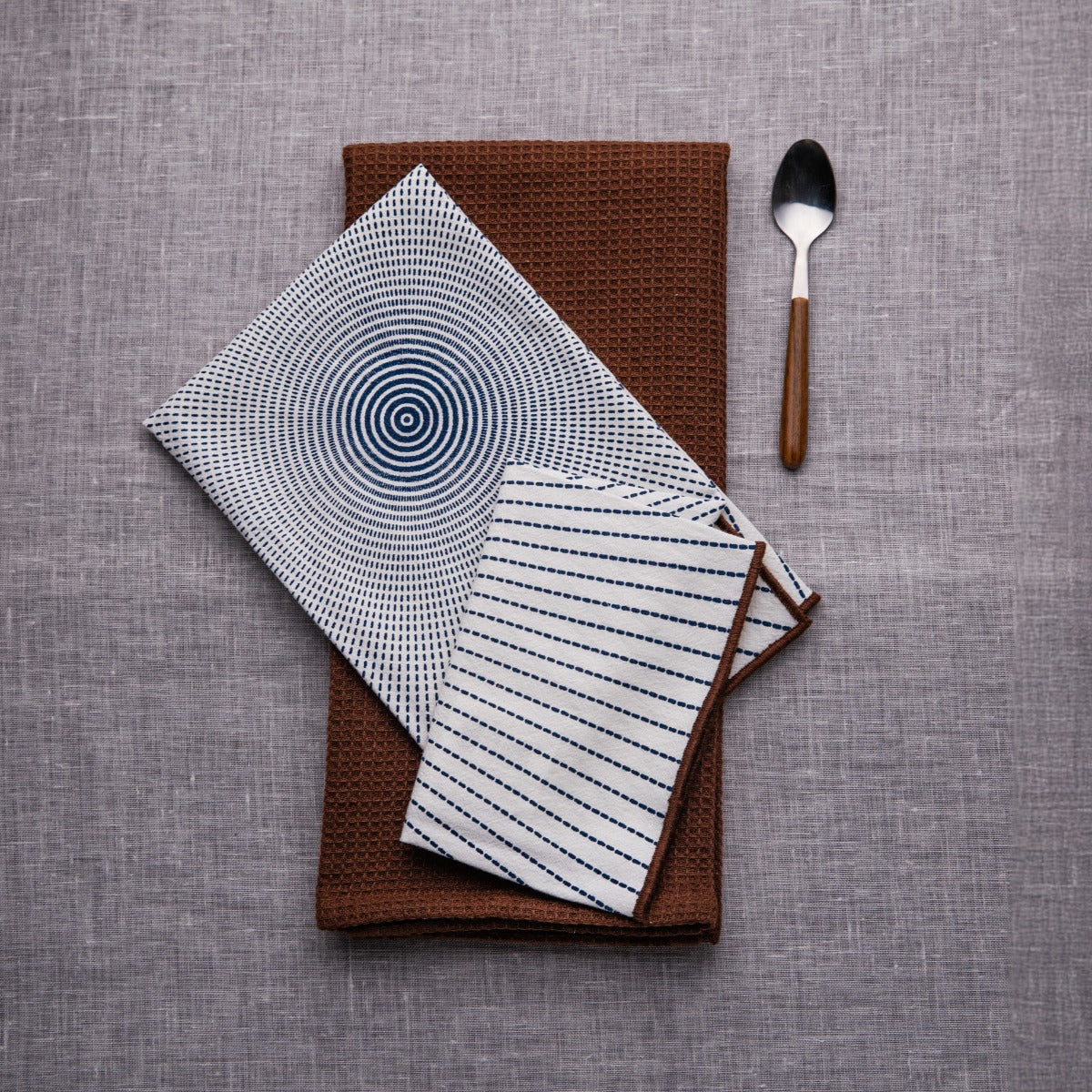 Set of 2 SALADO Cotton Kitchen Towels with Blue Pattern