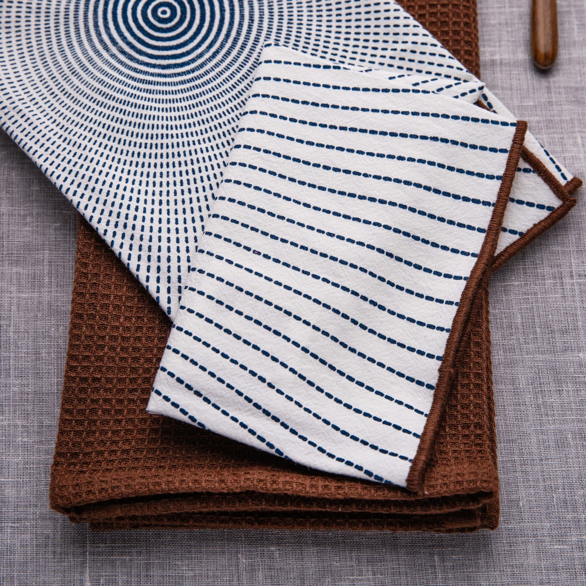 Set of 2 SALADO Cotton Kitchen Towels with Blue Pattern