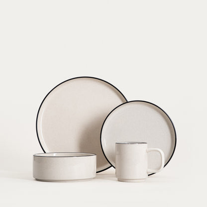 AZRA Dinner Plate with Black Rim 27.5 cm