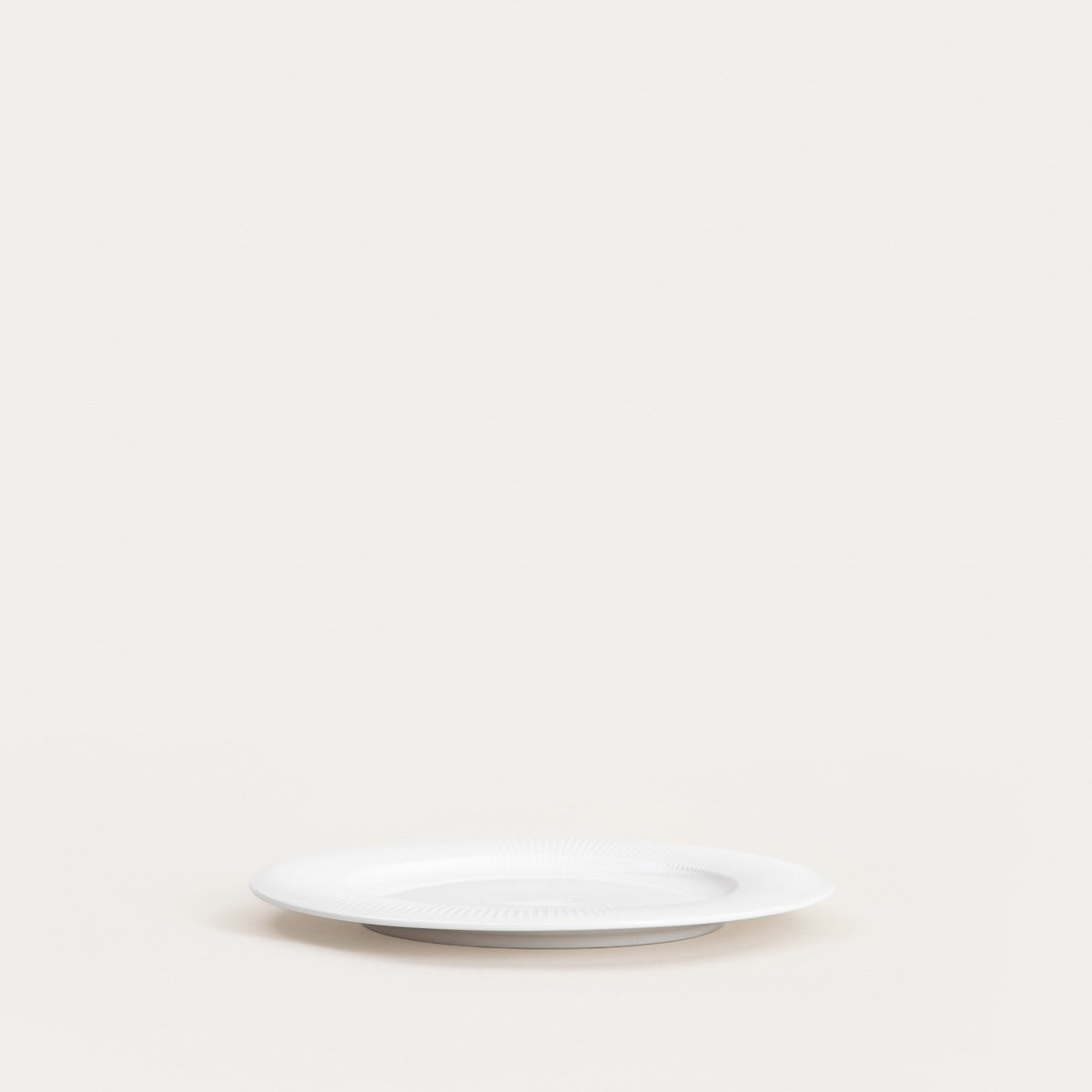 DIBBA Dessert Plate with Fluted Pattern - 20.5 cm