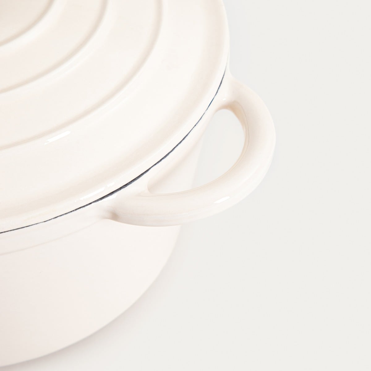 ANDREAS Cast Iron Pot Beige Traditional 24cm 4L