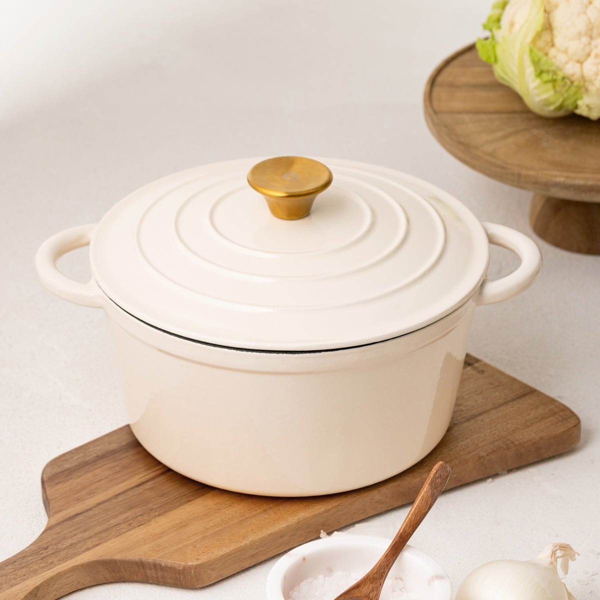 ANDREAS Cast Iron Pot Beige Traditional 24cm 4L
