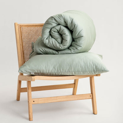 Bed linen set AVELIA Pistachio Satin Blend Bed Linen Set 220x200 cm