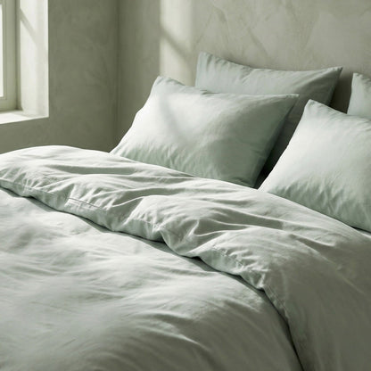 Bed linen set AVELIA Pistachio Satin Viscose Blend Bed Linen Set 140x200 cm