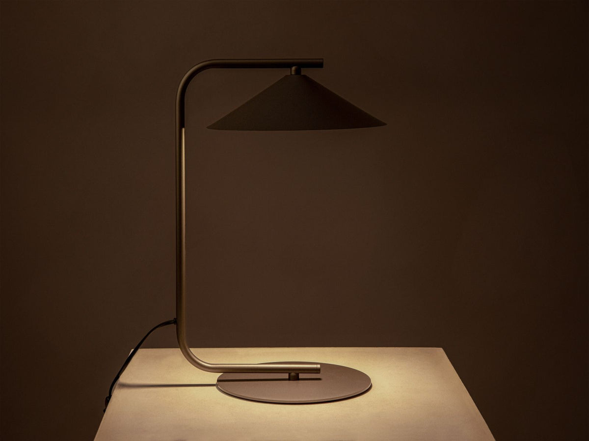 Nocte — Lighting (27x23x42 cm)