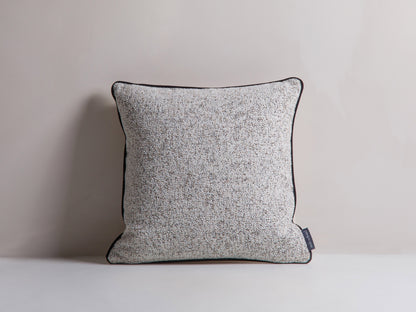 Celine — Padi (45,0 x 14,0 x 45,0 cm)