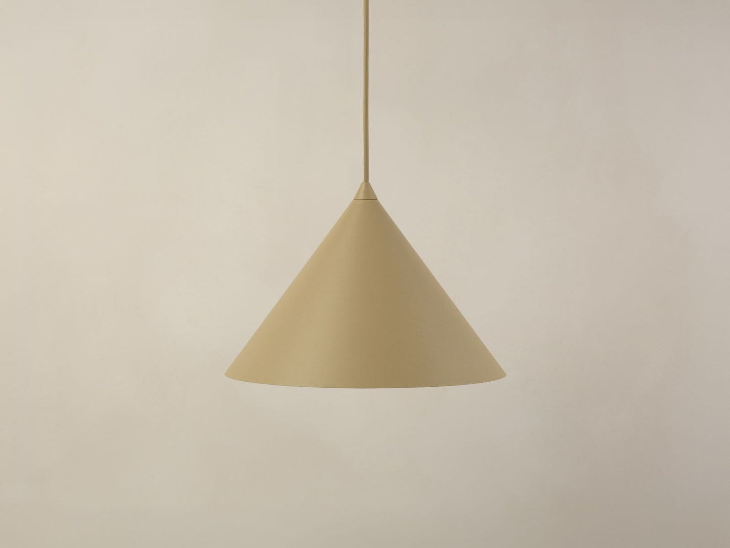 Timbo — Lighting (32x32x170 cm)