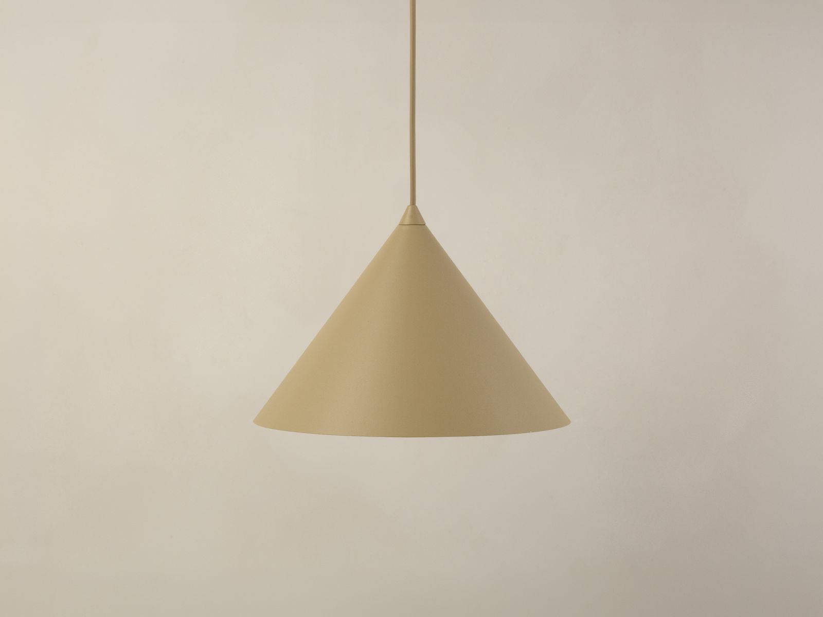 Timbo — Lighting (32x32x170 cm)