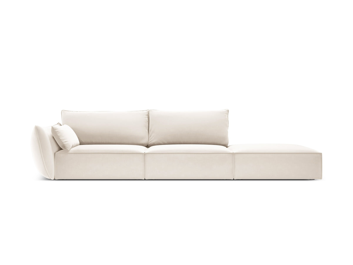 Kaelle — Sofa Light Beige (Bluvel 22) Black Plastic Right