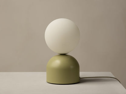 Ely — Lighting (12x12x21 cm)