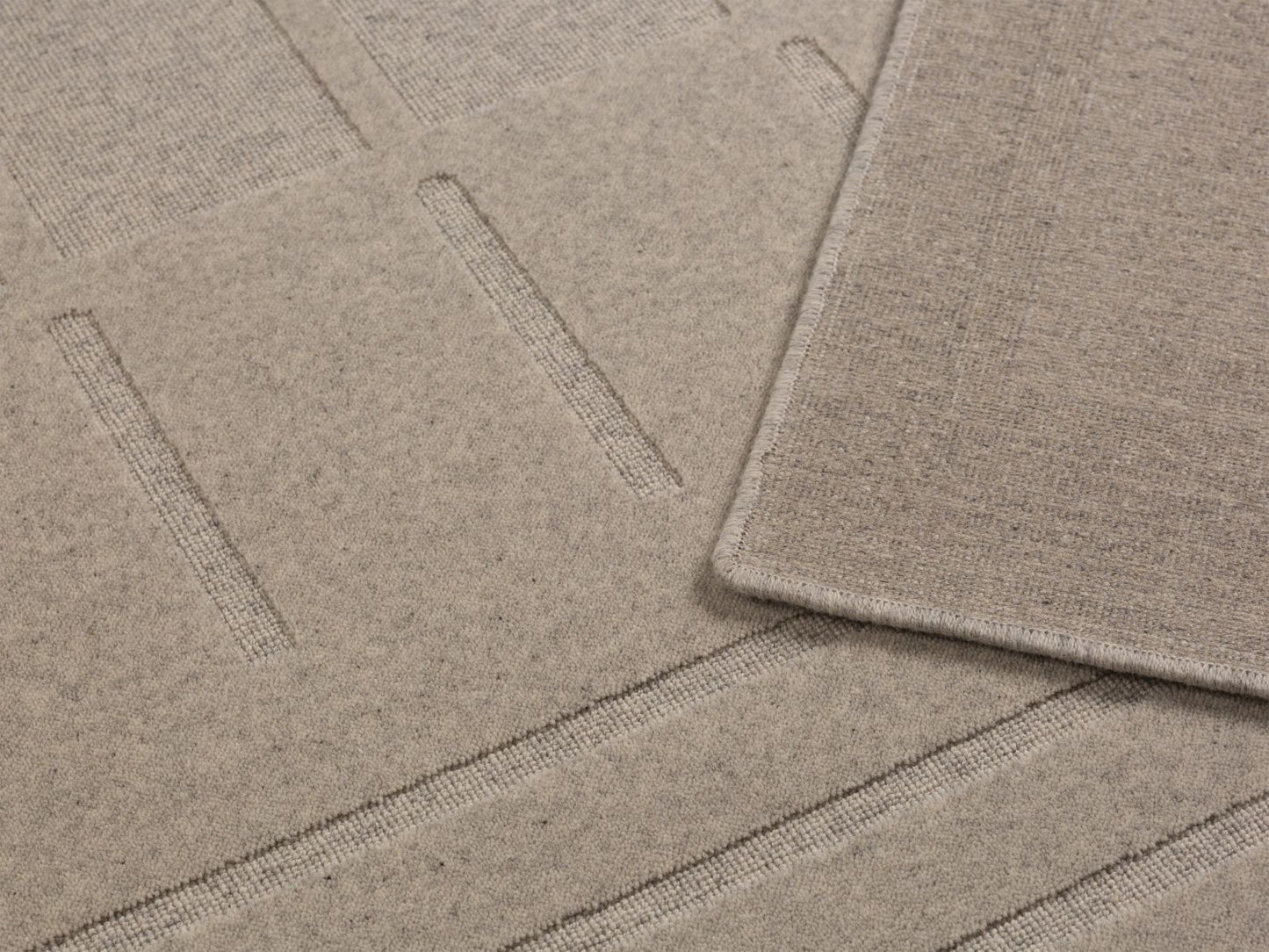 Kasai — Rug (230x160x1.25 cm)