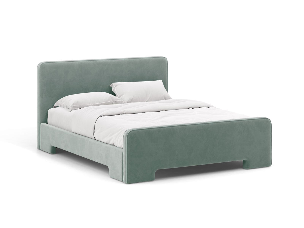 Eda — Bed (151x216x100 cm)