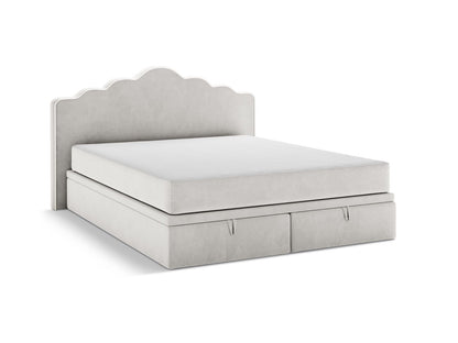Dream — Bed (220x211x122 cm)