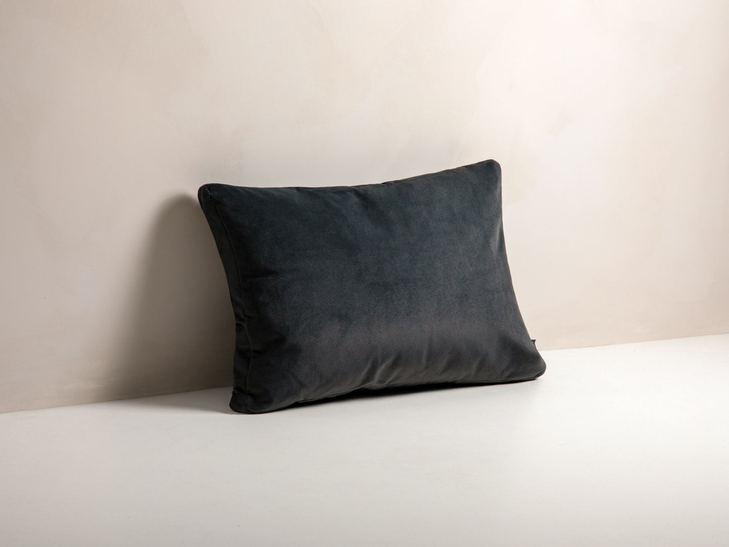 Stripy — Padi (60,0x14,0x40,0 cm)