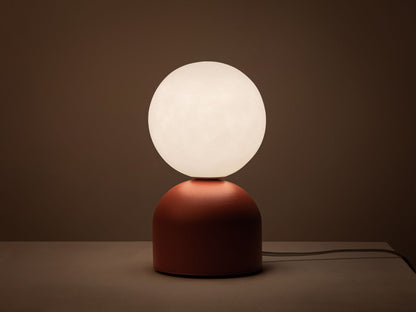 Ely — Lighting (12x12x21 cm)