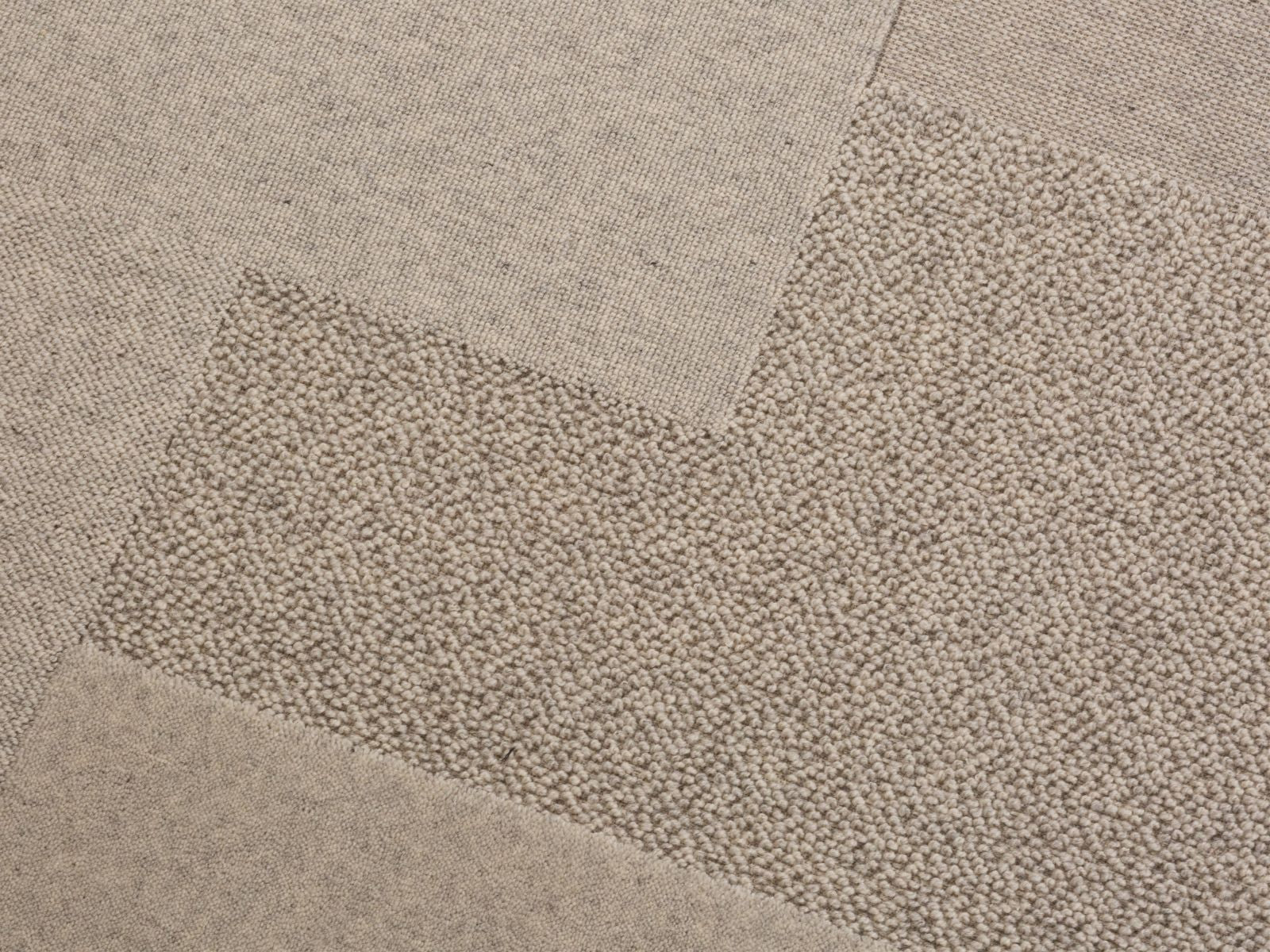 Constructo — Rug (300x200x1.25 cm)