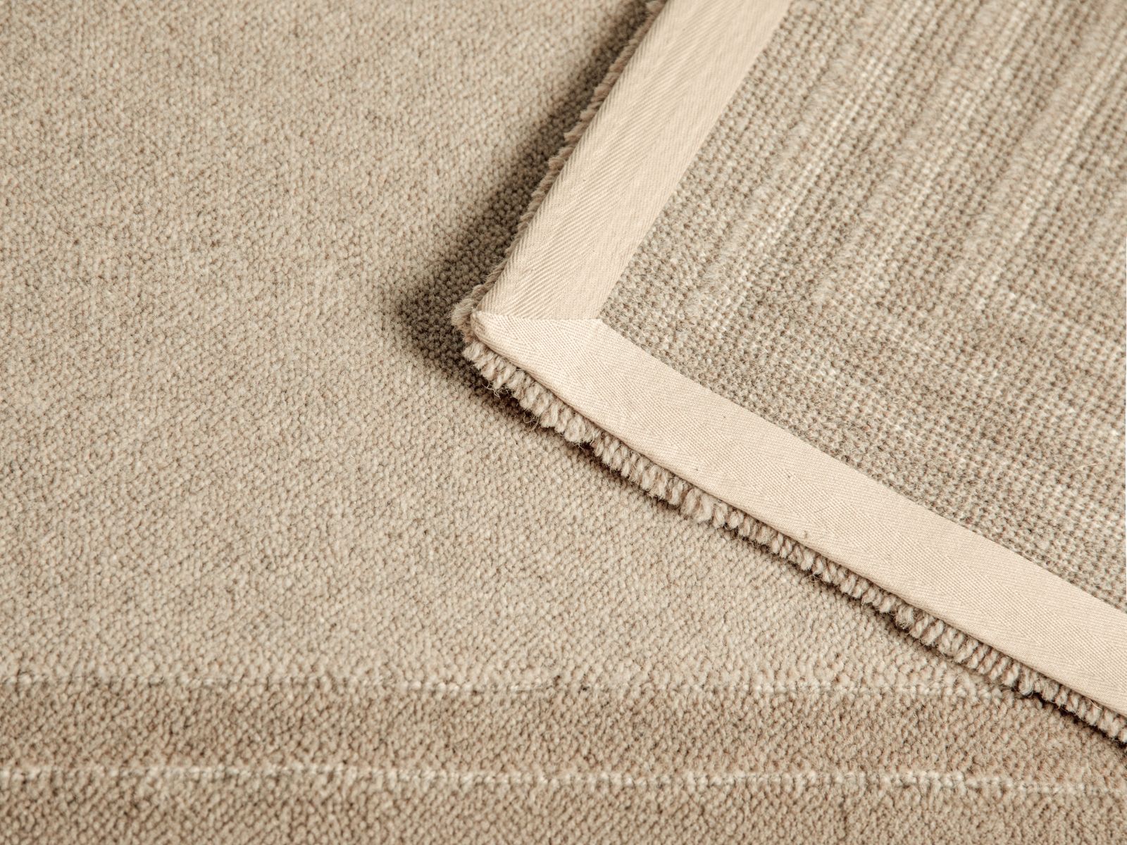 Kotto — Rug (230x160x1.25 cm)