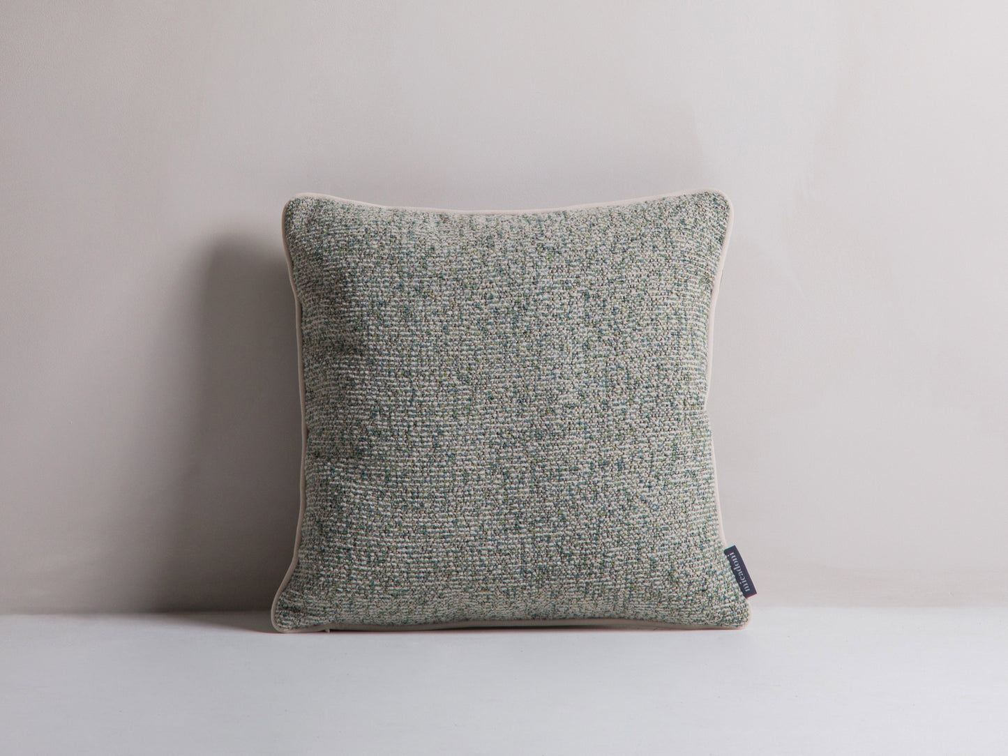 Celine — Padi (45,0 x 14,0 x 45,0 cm)