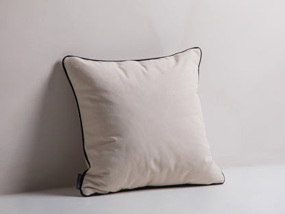 Celine — Padi (45,0 x 14,0 x 45,0 cm)