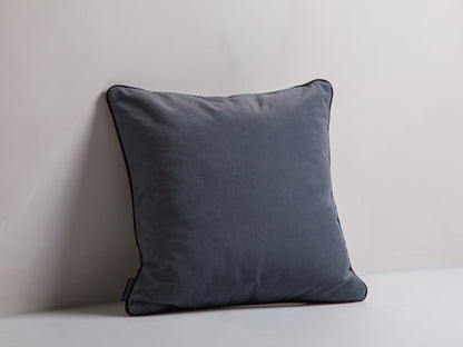 Celine — Padi (45,0 x 14,0 x 45,0 cm)