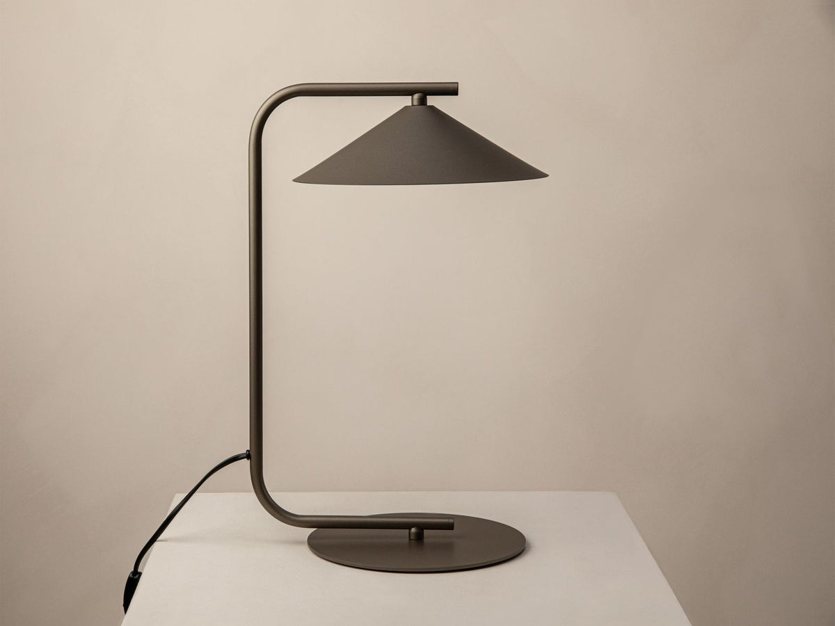 Nocte — Lighting (27x23x42 cm)