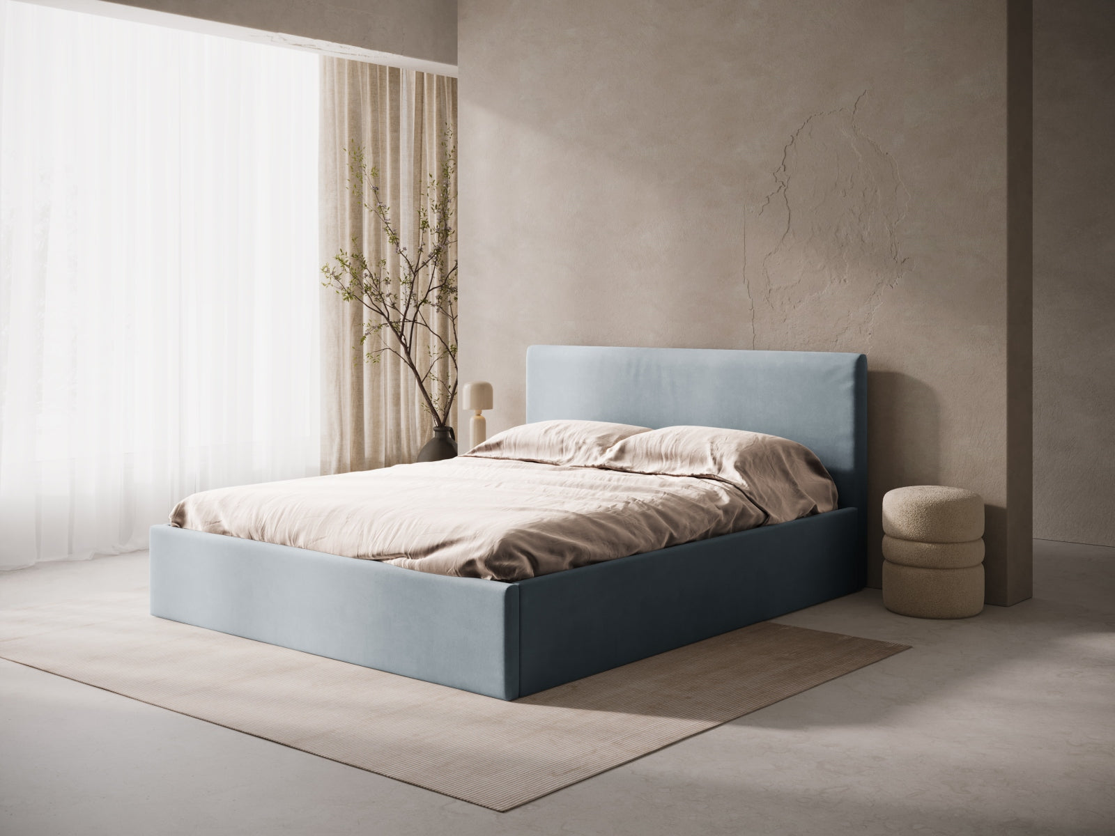 Susan — Bed