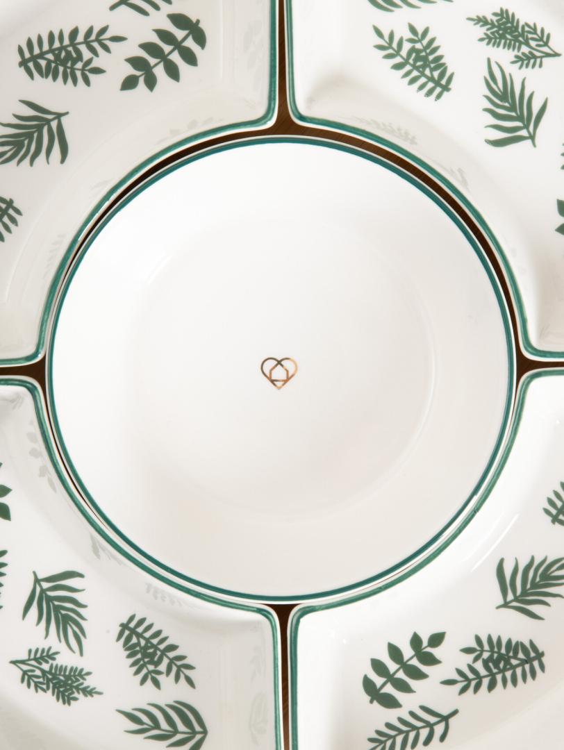 FINCAN Ceramic Serving Platter with Green Leaves 30cm