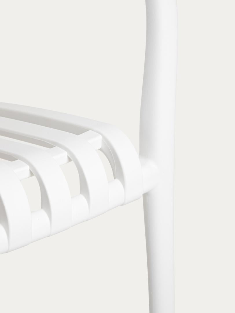 VALORO White Garden Chair - Lightweight Outdoor Seating