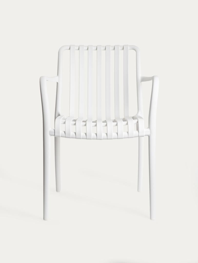 VALORO White Garden Chair - Lightweight Outdoor Seating
