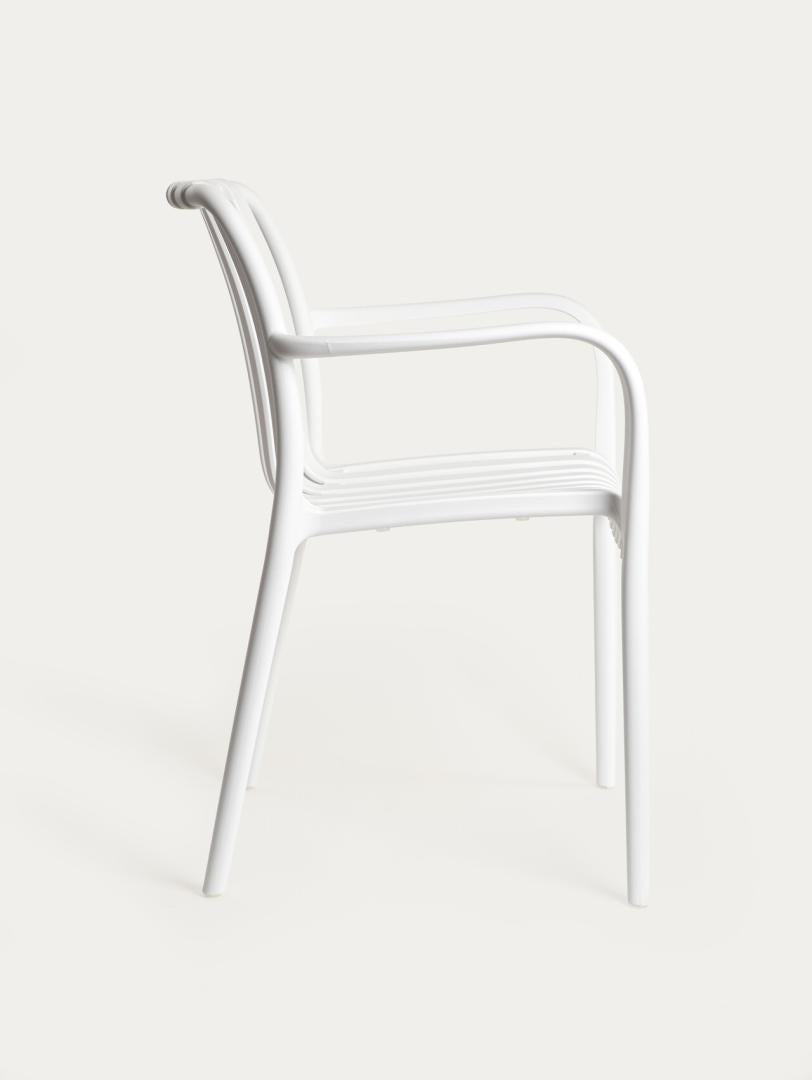 VALORO White Garden Chair - Lightweight Outdoor Seating