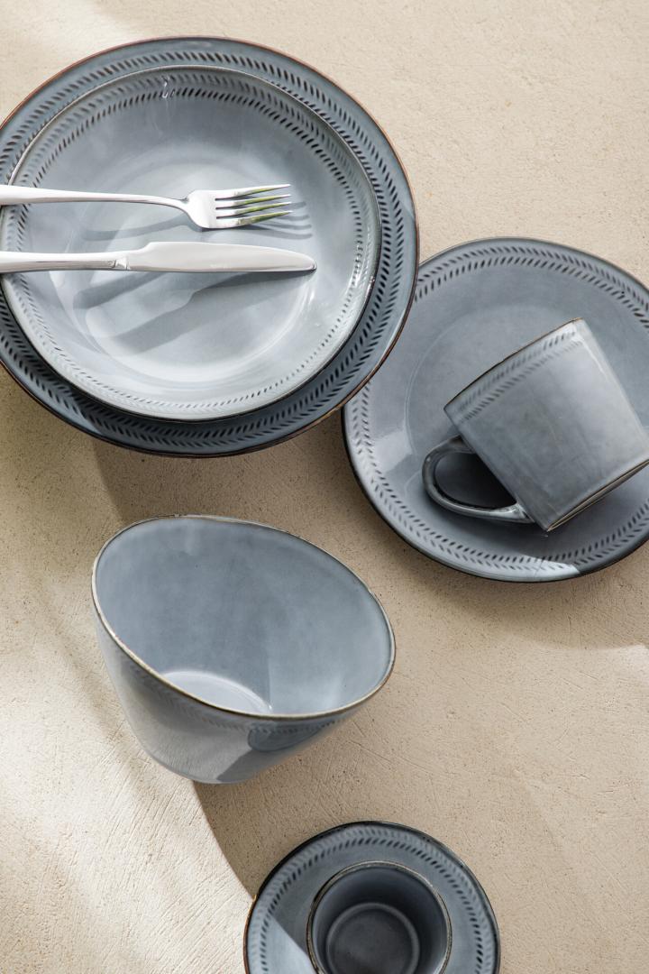 BLUEJEANS Deep Blue Stoneware Plate 24cm