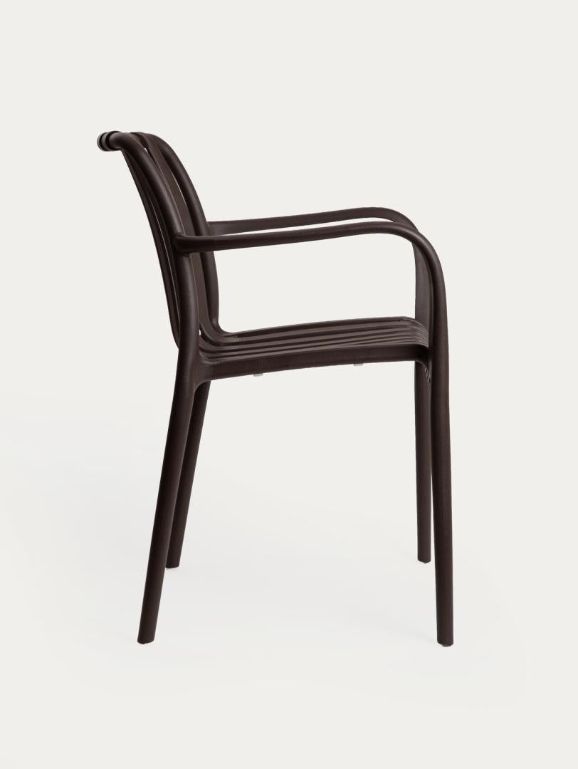VALORO Chocolate Garden Chair - Comfortable Outdoor Seating