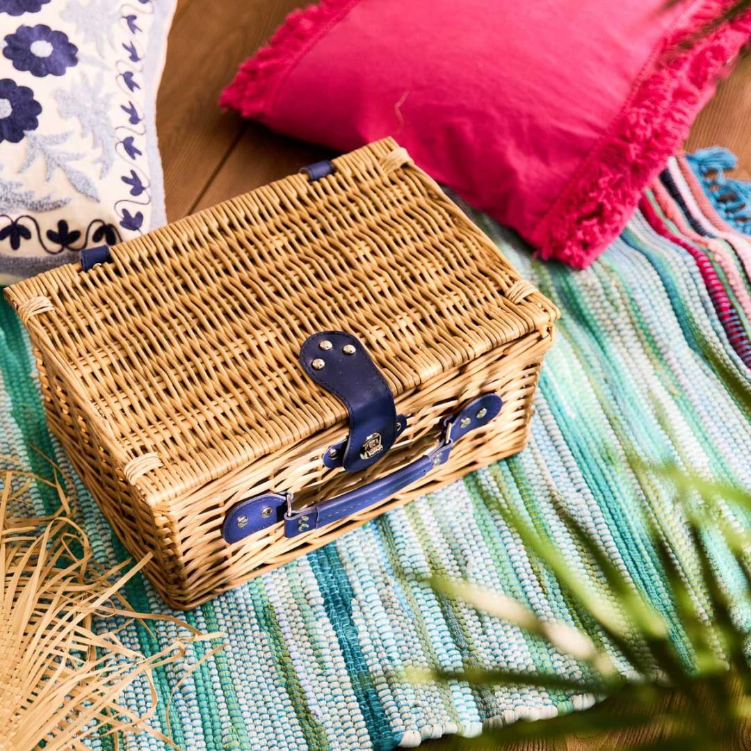 LORENZO Picnic Basket for 2 in Navy Blue Stripes 32x26x16 cm