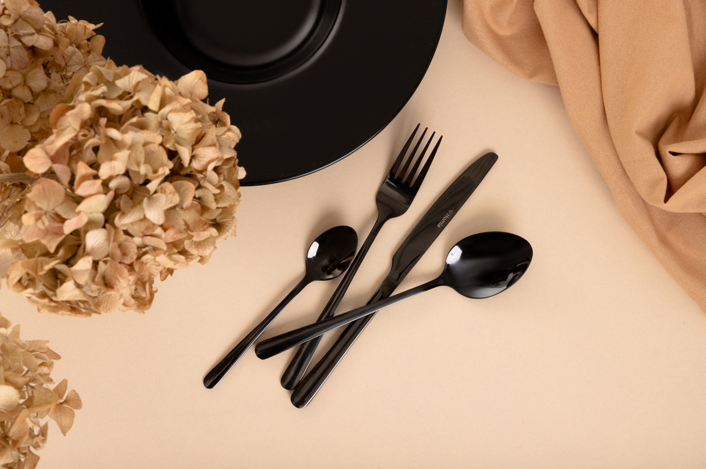 LUGANO Black Cutlery Set 24 Pieces