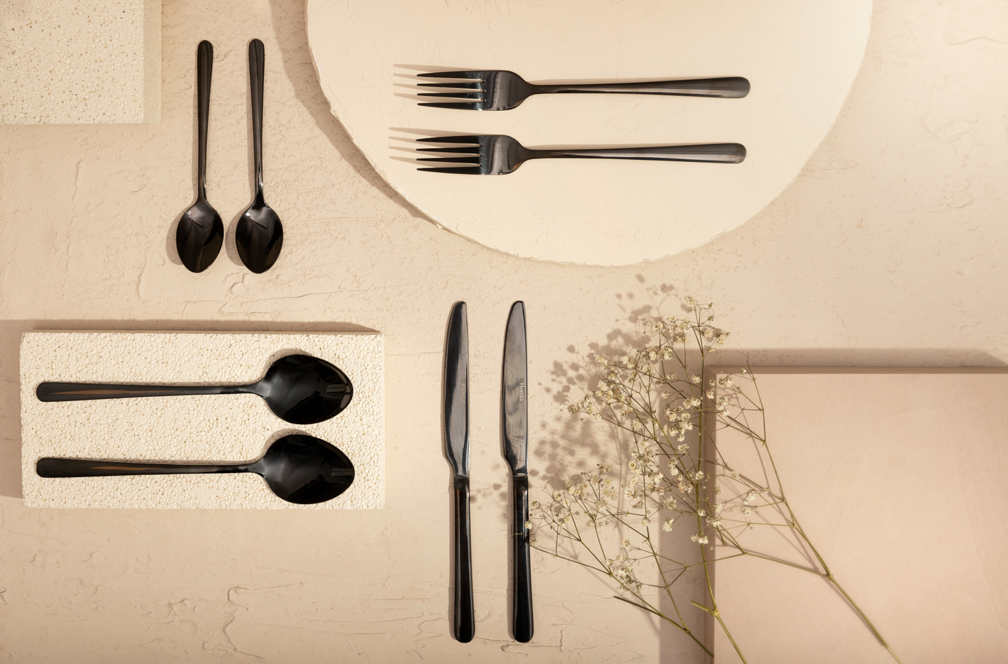 LUGANO Black Cutlery Set 24 Pieces